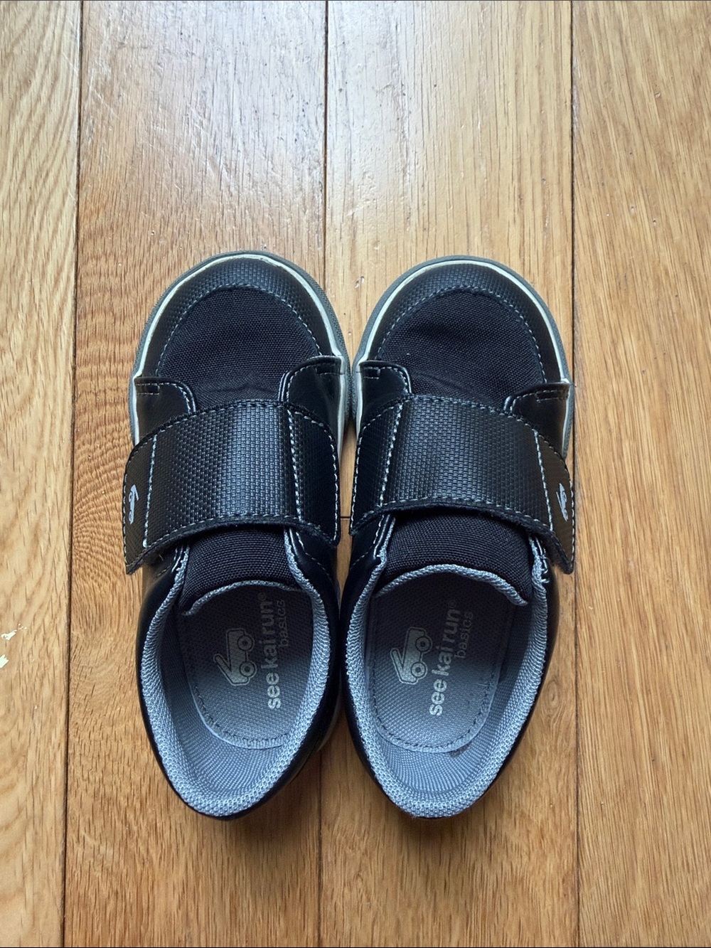 See Kai Run Black & Gray Kids Hook-and-Loop Sneakers